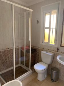 Łazienka w obiekcie Chiclana casa maría