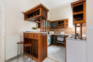 Kuchyňa alebo kuchynka v ubytovaní BudapestEasyFlat Wesselenyi