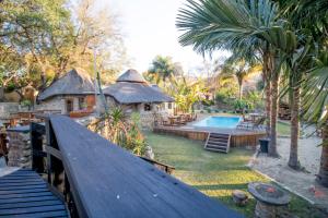 Bazén v ubytování BON Hotel Rustenburg nebo v jeho okolí