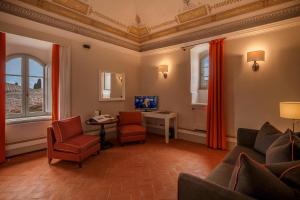 Posezení v ubytování Borgo Scopeto Wine & Country Relais