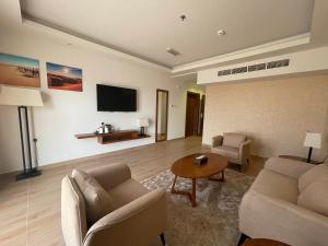 Televisyen dan/atau pusat hiburan di Alsahwa Hotel