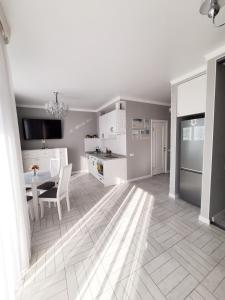 Kjøkken eller kjøkkenkrok på Luxury Apartments Park Fontanov
