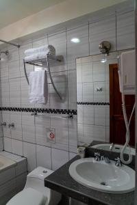 A bathroom at Hotel Tierra Inka Sacred Valley