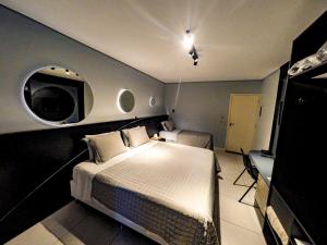 Postel nebo postele na pokoji v ubytování Castro's Hotel
