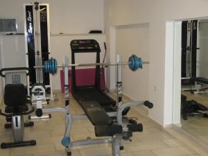Het fitnesscentrum en/of fitnessfaciliteiten van Aegeon Hotel