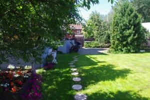 Zahrada ubytování Villand Hotel with Free Private Parking and Self Check In