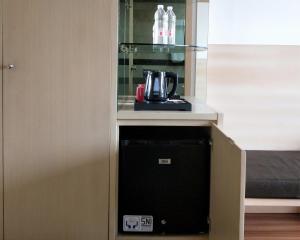 Kuchyň nebo kuchyňský kout v ubytování Asyana Kemayoran Jakarta