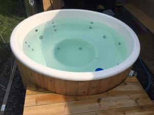 Fotografie z fotogalerie ubytování Le bain de la lesse v destinaci Tellin
