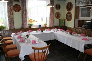 Restaurace v ubytování Gasthaus Zur Waldesruh