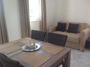 Posezení v ubytování Effie Perine Apartments