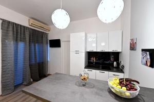 Kuchyň nebo kuchyňský kout v ubytování Studio apartman Sandra, Imotski