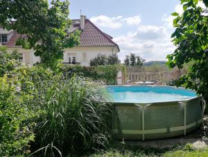 Bazén v ubytování Flamingo Apartments nebo v jeho okolí