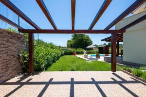 Vonkajšia záhrada v ubytovaní Villa Madonnina