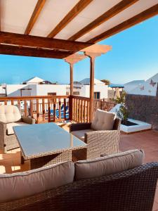 Gallery image of Villa 64, Vista Lobos, private heated pool x jacuzzi, Playa Blanca in Playa Blanca