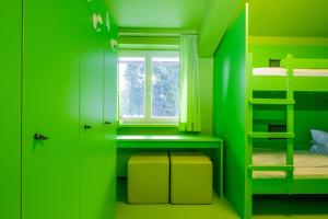 Ein Bett oder Betten in einem Zimmer der Unterkunft Jugendherberge Oberammergau
