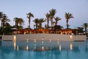 Бассейн в The Residence Tunis или поблизости