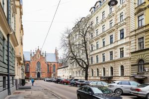 Foto dalla galleria di Sunny Grand Apartment by Old Town a Riga