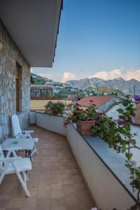 A balcony or terrace at Casa Mansi