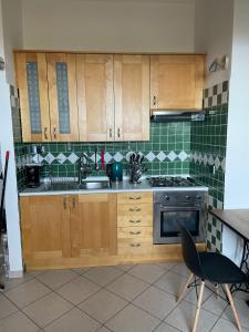 A kitchen or kitchenette at CASETTA DEI RICCI