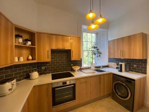 Кухня або міні-кухня у Lovely Entire Flat in Birnam, neighbouring Dunkeld