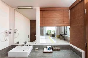 Bagno di Amaya Beach Passikudah