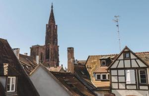 Udsigt til Strasbourg eller udsigt til byen taget fra lejligheden + 2 billeder