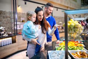 Tamu yang menginap di Wellness Hotel Babylon