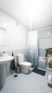 Kúpeľňa v ubytovaní Nordik Rooms Village - Chilches "Taby"