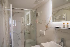 Kúpeľňa v ubytovaní Corte Rubbi 3 Deluxe Studio-Apartment + 17 fotografií