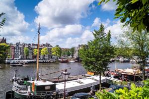 Naturlandskabet i nærheden af lejligheden