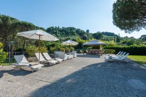 A garden outside Villa Leone