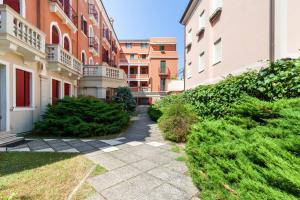 Budynek, w którym mieści się apartament