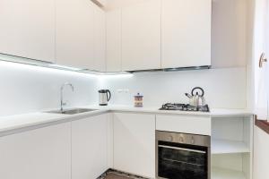 Kuchnia lub aneks kuchenny w obiekcie Venice Lido Wonderful Apartment with Terrace