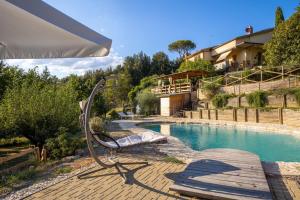 The swimming pool at or close to Toscana da Sogno a Villa Allegria