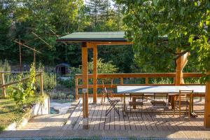 A garden outside Toscana da Sogno a Villa Allegria
