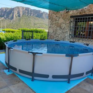 Hồ bơi trong/gần Casa Rural Altozano Elche de la Sierra