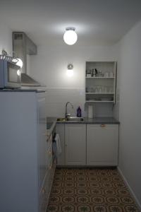 A kitchen or kitchenette at Vértessy ház