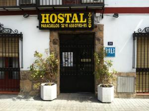 Fasada lub wejście do obiektu Hostal Paracuellos