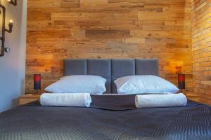 Postel nebo postele na pokoji v ubytování Apartament City Center Modern Loft 2 - bezpłatny parking + 7 fotografií