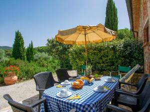Vonkajšia záhrada v ubytovaní Holiday Home San Lorenzo-1 by Interhome
