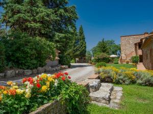 Vonkajšia záhrada v ubytovaní Holiday Home San Lorenzo-1 by Interhome