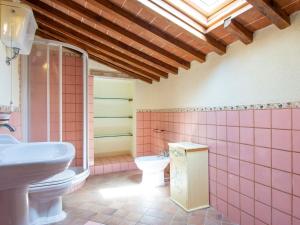 Kúpeľňa v ubytovaní Holiday Home San Lorenzo-1 by Interhome
