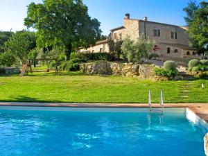The swimming pool at or close to Holiday Home San Lorenzo-3 by Interhome