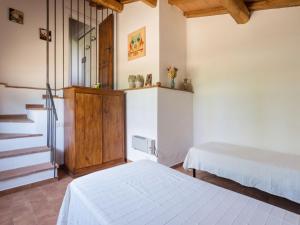 Postel nebo postele na pokoji v ubytování Holiday Home Bardi I by Interhome
