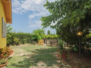 A garden outside Holiday Home Casina del Sole by Interhome