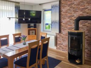 Η κουζίνα ή μικρή κουζίνα στο Holiday Home Kleine Möwe by Interhome