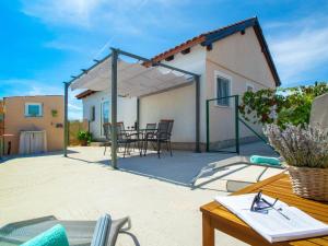 Fotografie z fotogalerie ubytování Holiday Home Ivana by Interhome v destinaci Srima