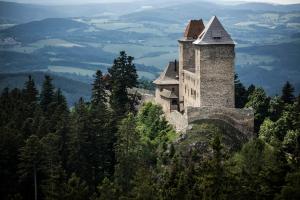 Peisaj natural din apropierea acestui hotel
