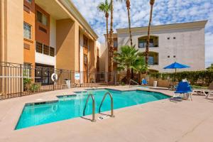 Gallery image of Comfort Inn & Suites North Glendale and Peoria in Glendale