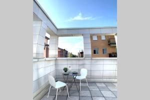 Balkón alebo terasa v ubytovaní Charming studio next to Fiera with Terrace and parking